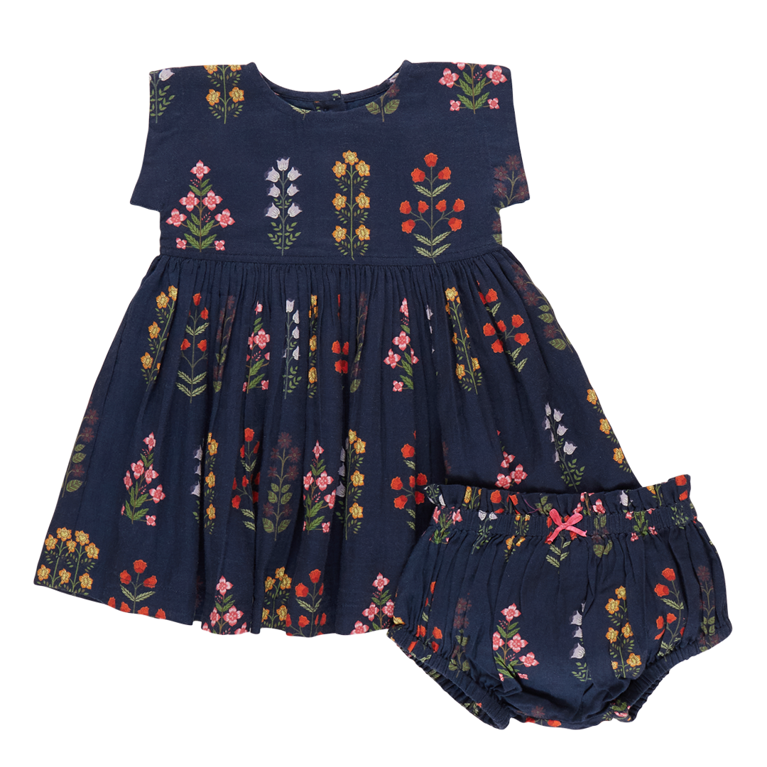 40% off bundlesNew shops Navy/ Daisy Baby Girl Dress Accepting offers