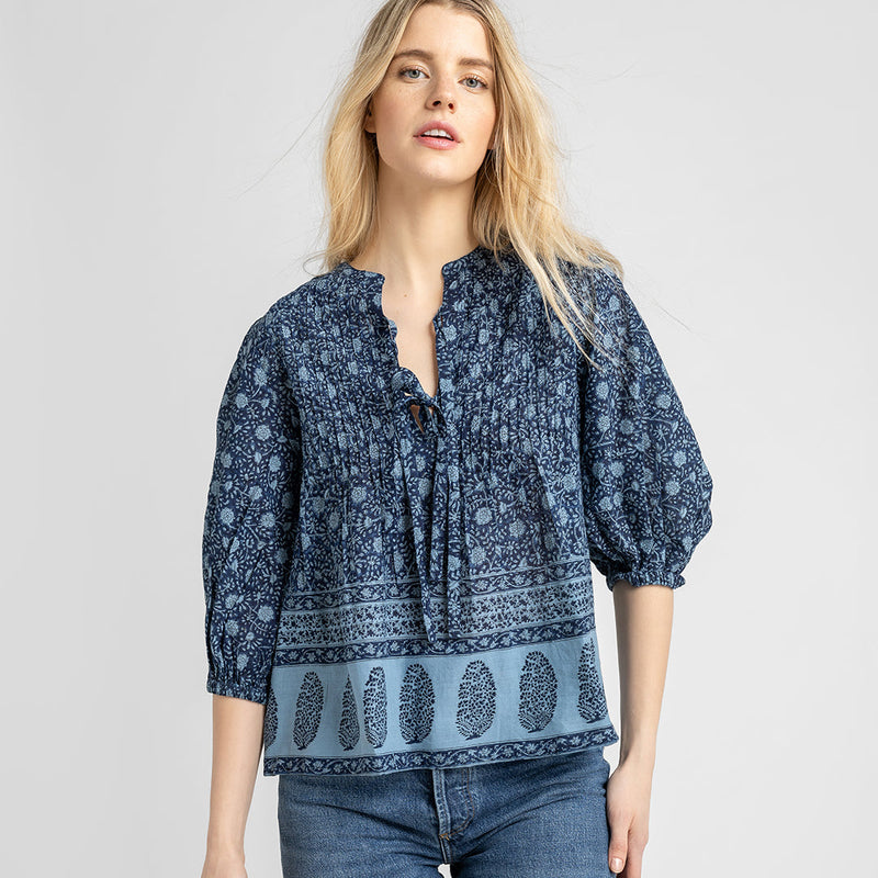 Womens Pintuck Indira Top - Navy Garden Floral